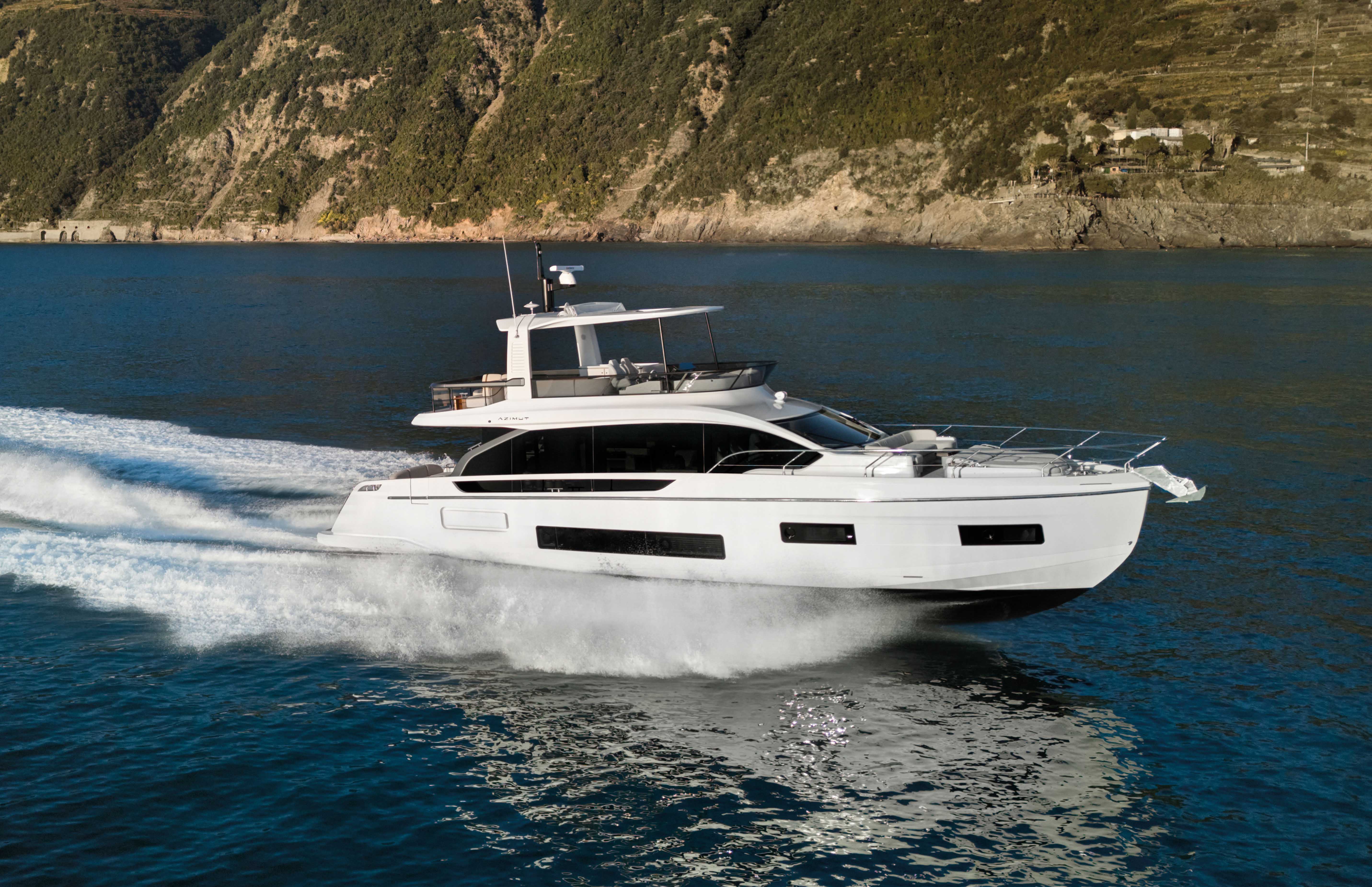 Azimut Fly 62